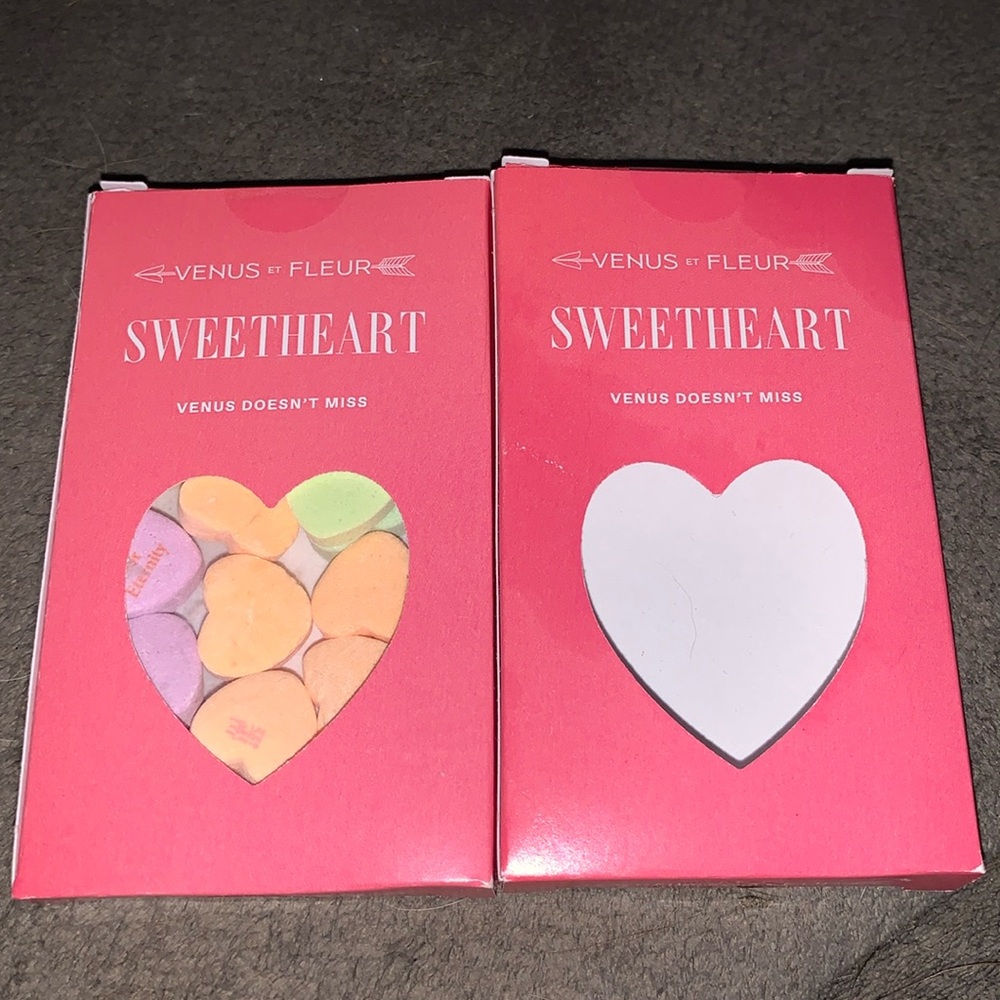 Venus Et Fleur candy - one sealed, one empty box